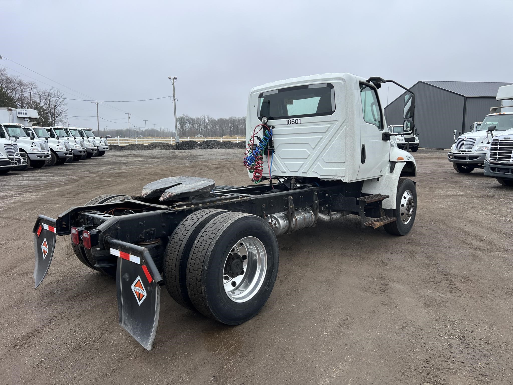 2021 INTERNATIONAL MV 2021 INTERNATIONAL MV - image 3 of 6