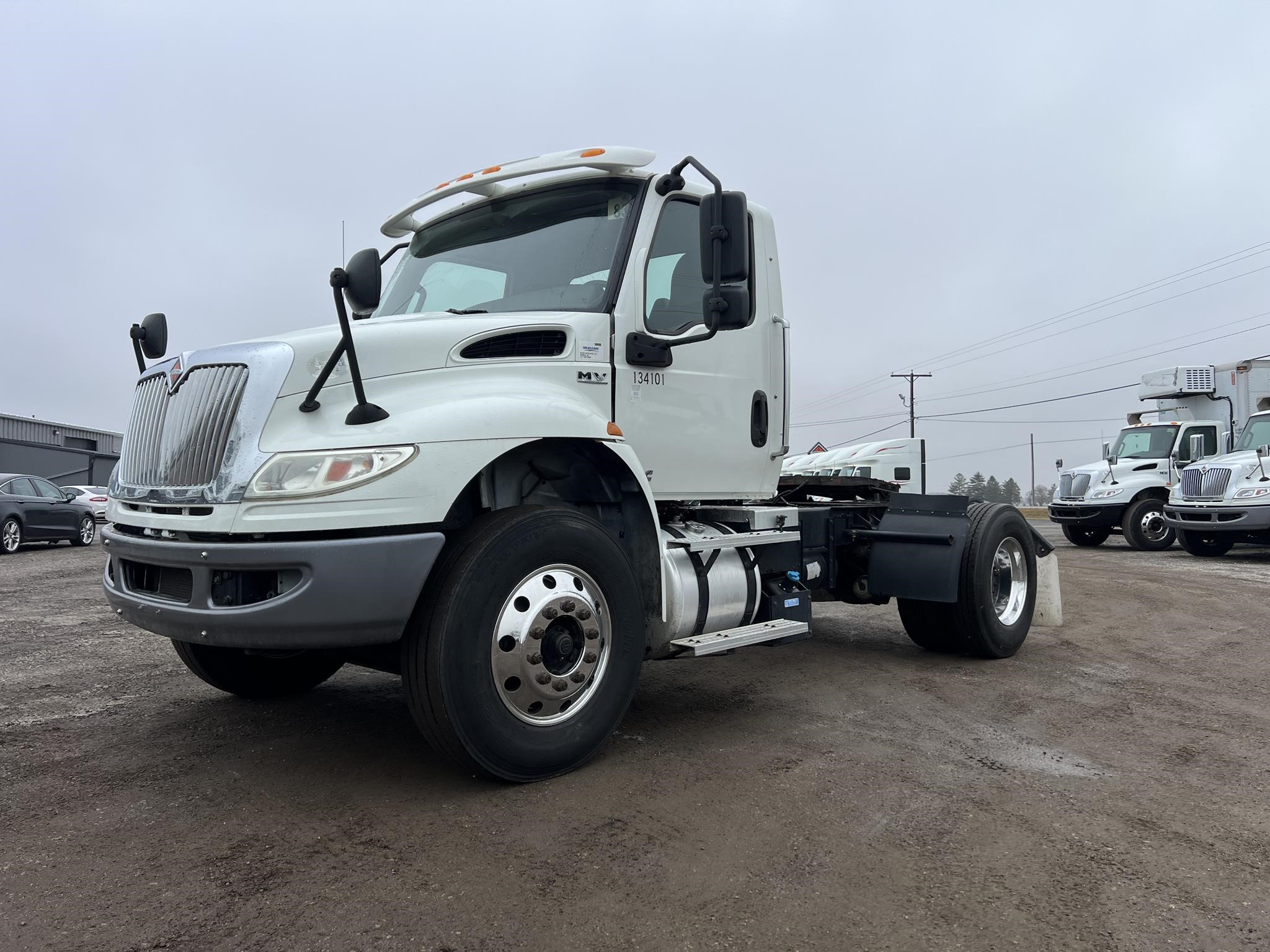 2021 INTERNATIONAL MV 2021 INTERNATIONAL MV - image 1 of 6