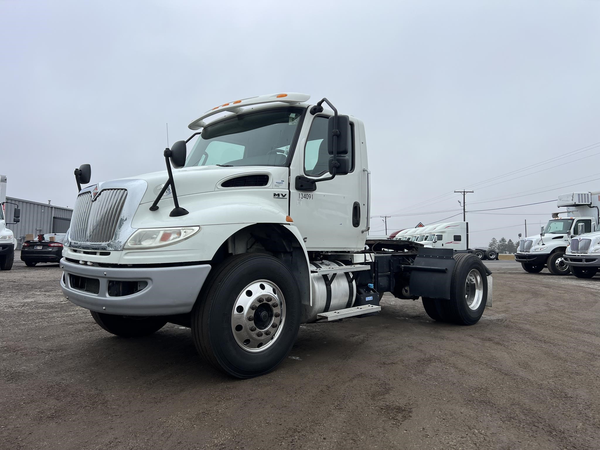 2021 INTERNATIONAL MV 2021 INTERNATIONAL MV - image 1 of 6