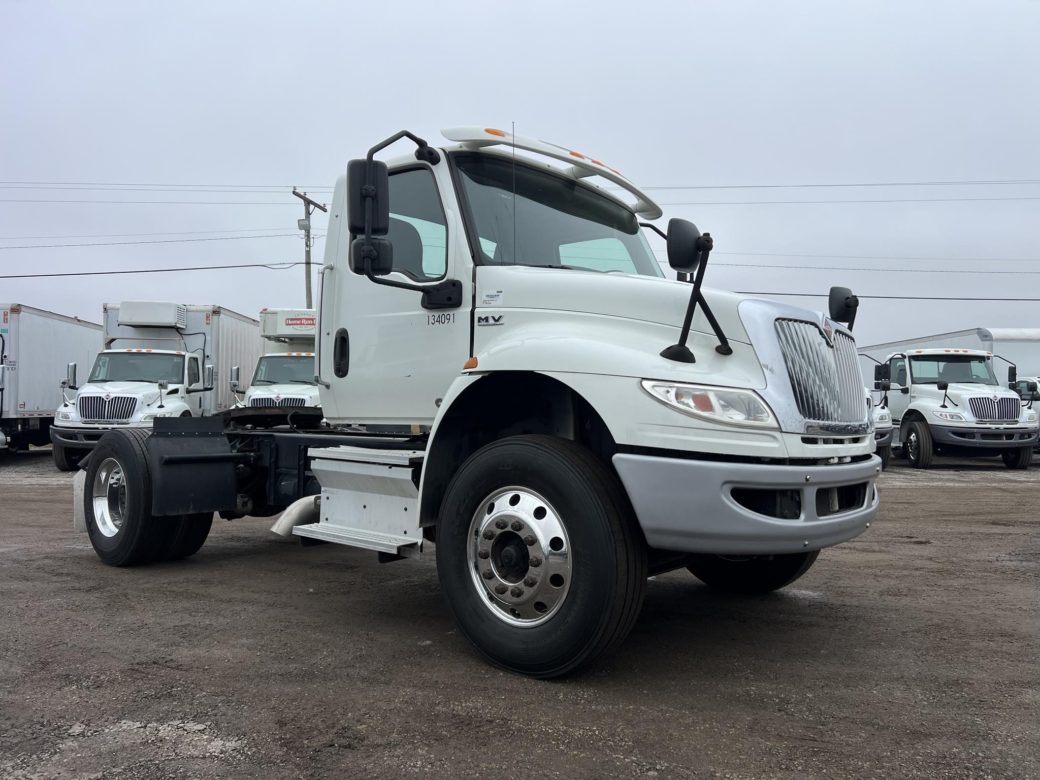 2021 INTERNATIONAL MV 2021 INTERNATIONAL MV - image 2 of 6