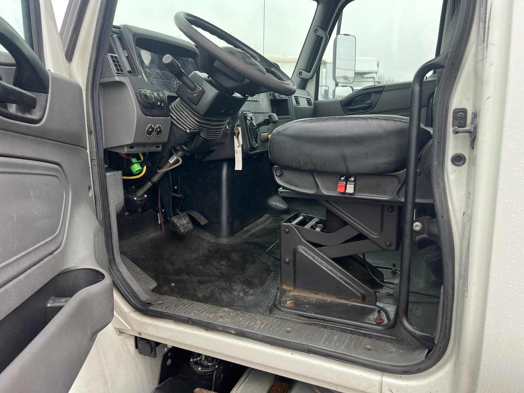 2022 INTERNATIONAL MV 2022 INTERNATIONAL MV - image 6 of 6