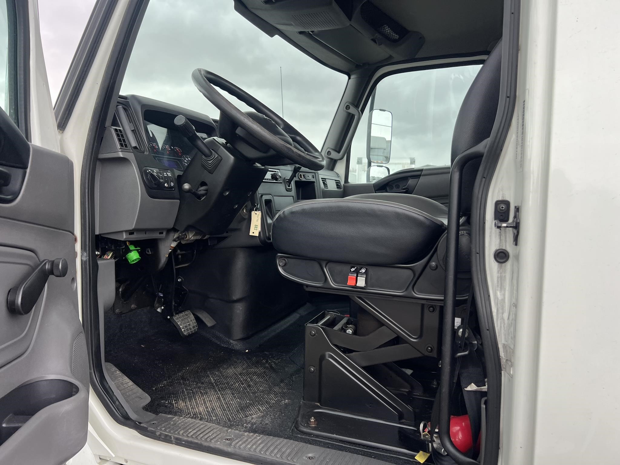 2019 INTERNATIONAL MV 2019 INTERNATIONAL MV - image 6 of 6