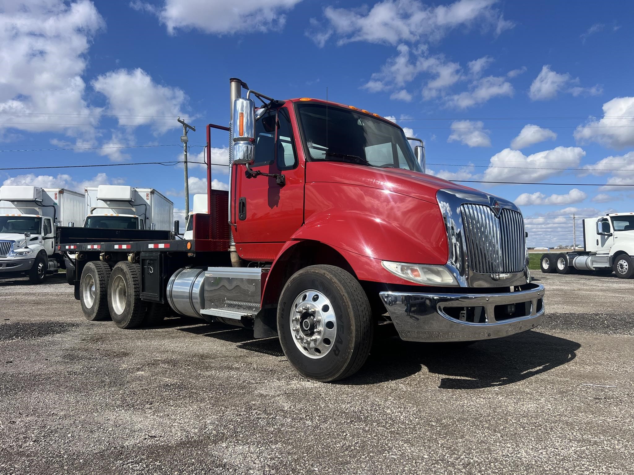 2016 INTERNATIONAL TRANSTAR 8600 2016 INTERNATIONAL TRANSTAR 8600 - image 2 of 6