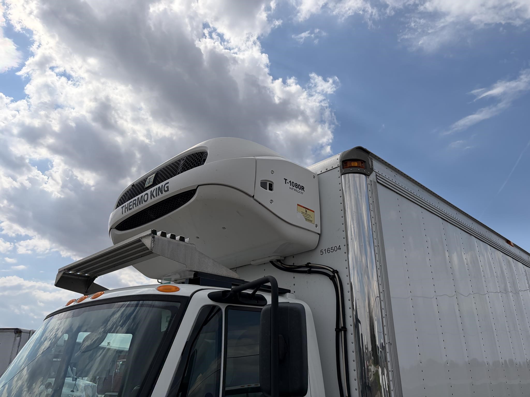 2019 INTERNATIONAL DURASTAR 4300 2019 INTERNATIONAL DURASTAR 4300 - image 3 of 6