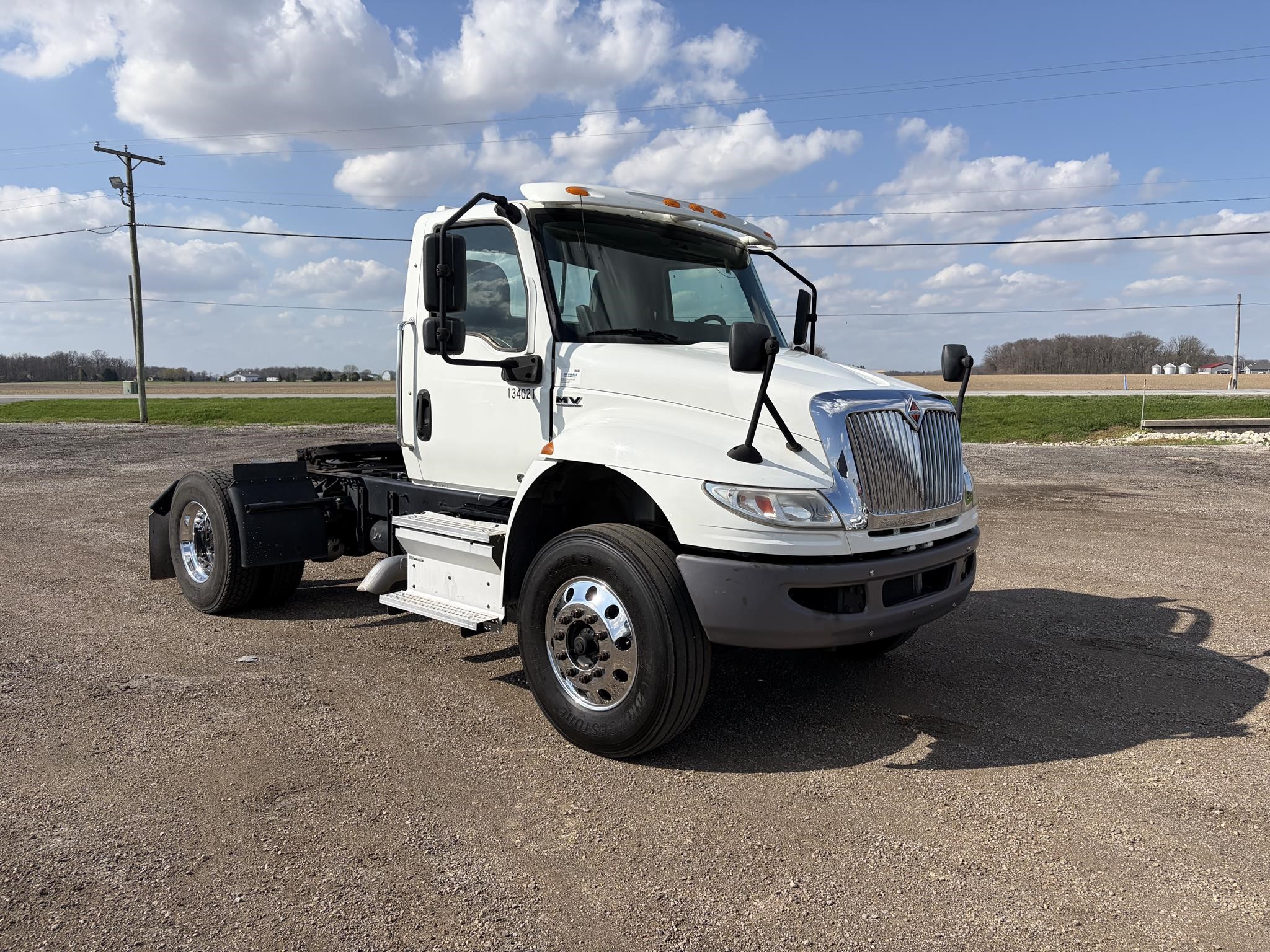 2021 INTERNATIONAL MV 2021 INTERNATIONAL MV - image 1 of 6