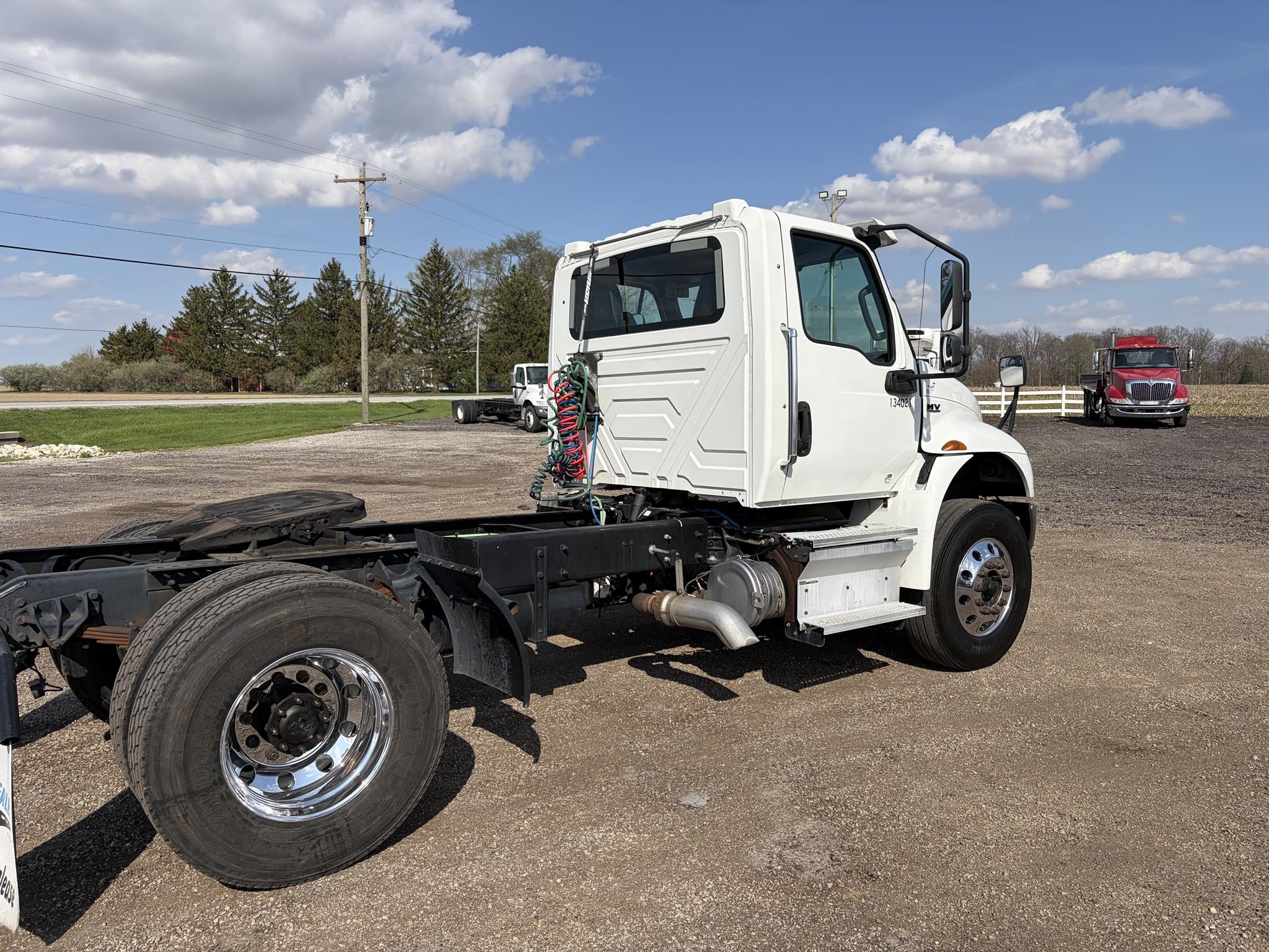 2021 INTERNATIONAL MV 2021 INTERNATIONAL MV - image 3 of 6