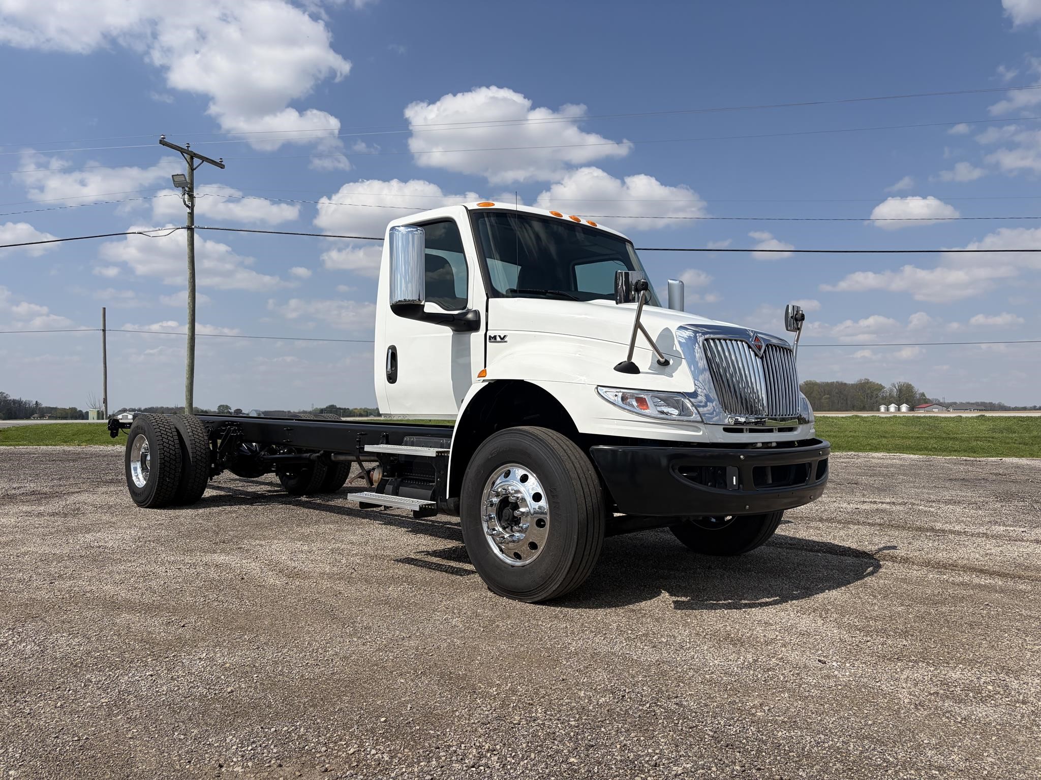 2019 INTERNATIONAL MV 2019 INTERNATIONAL MV - image 1 of 6