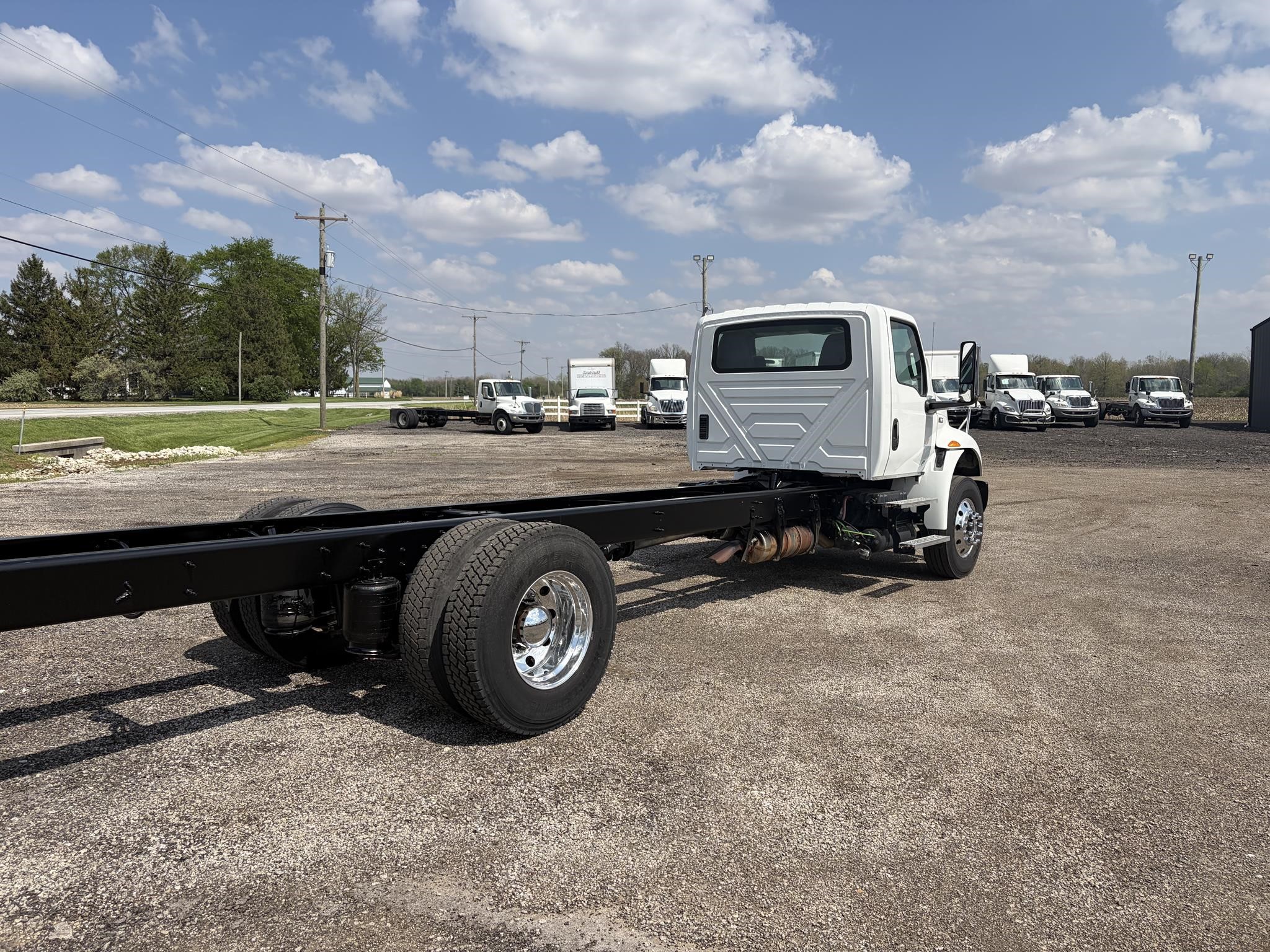2019 INTERNATIONAL MV 2019 INTERNATIONAL MV - image 3 of 6