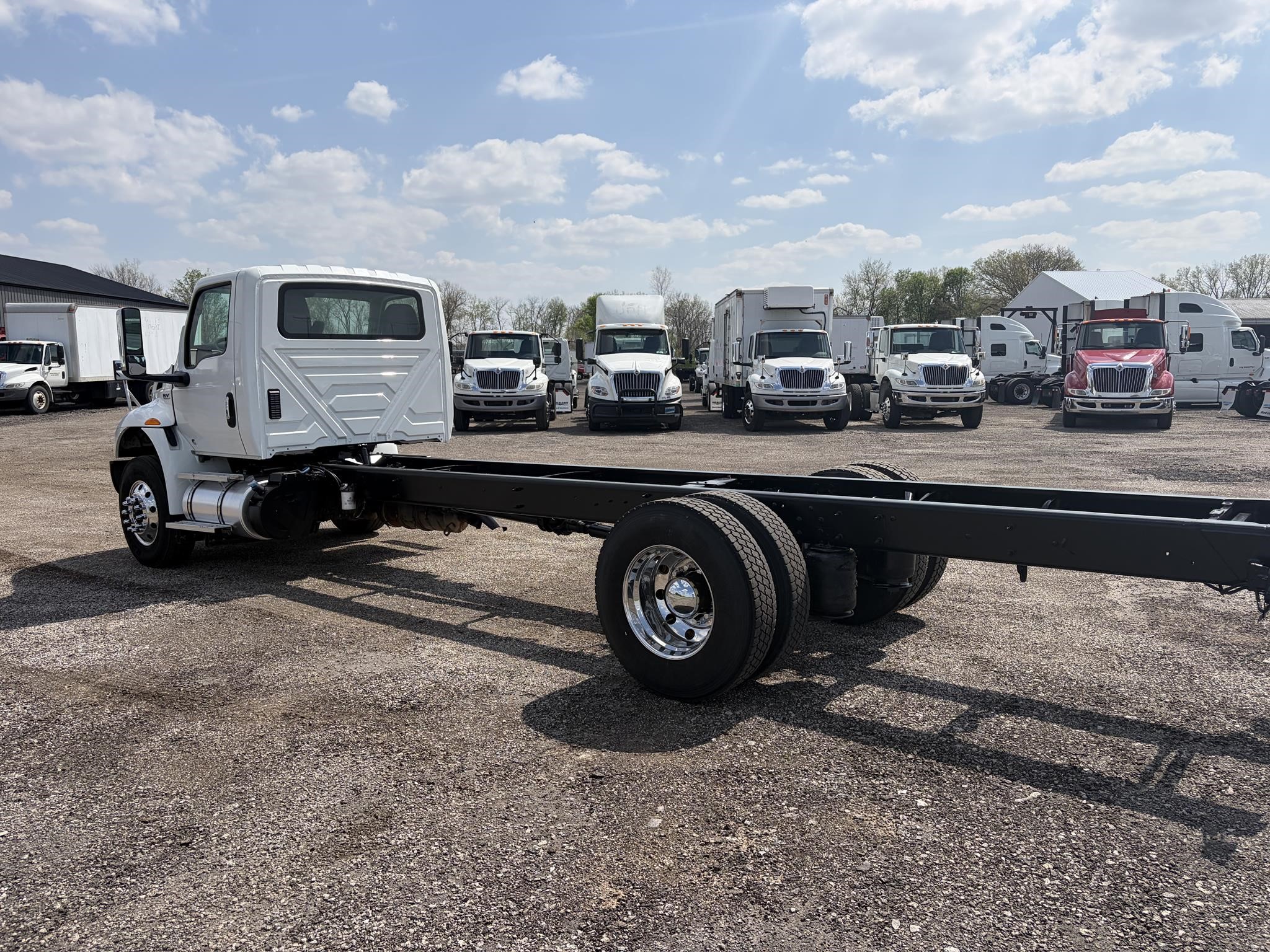 2019 INTERNATIONAL MV 2019 INTERNATIONAL MV - image 4 of 6