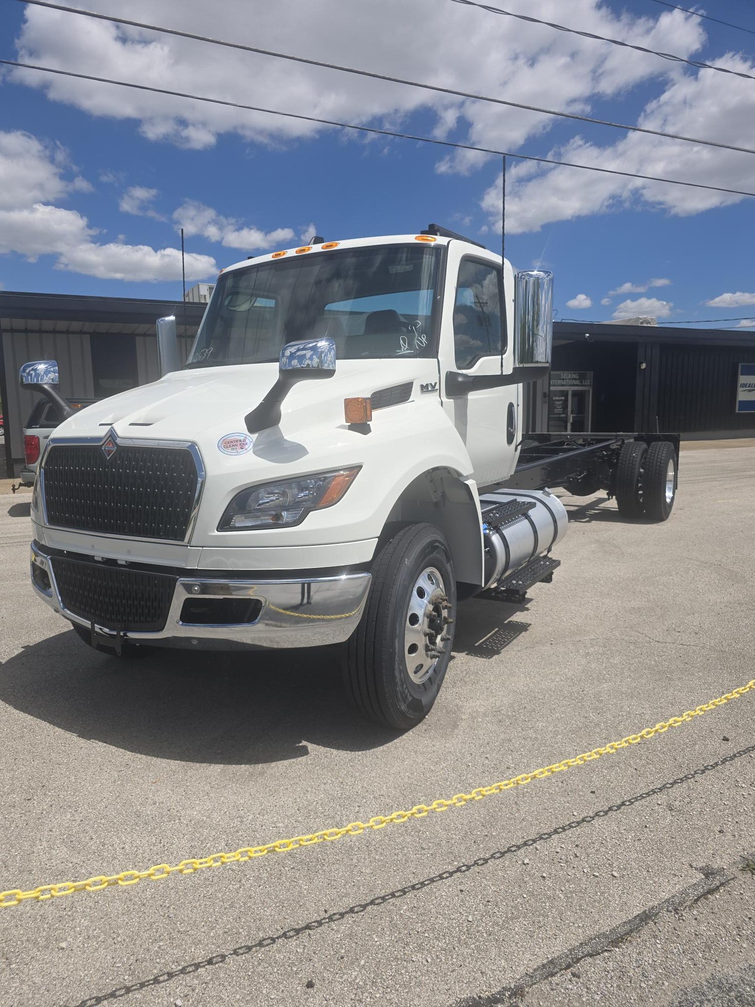 2026 International MV 2026 International MV - image 2 of 6