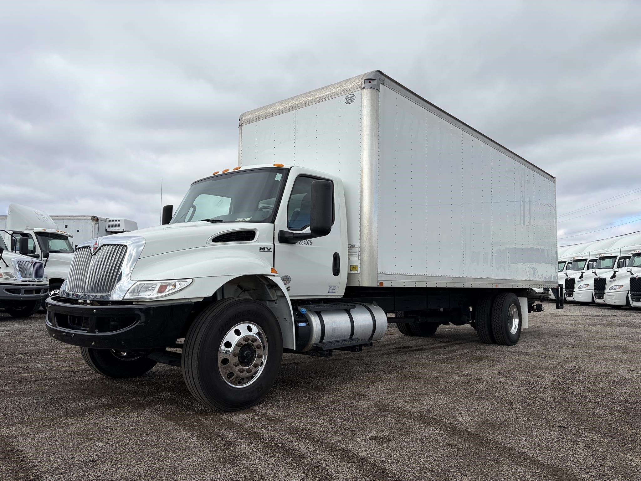 2022 INTERNATIONAL MV 2022 INTERNATIONAL MV - image 1 of 6