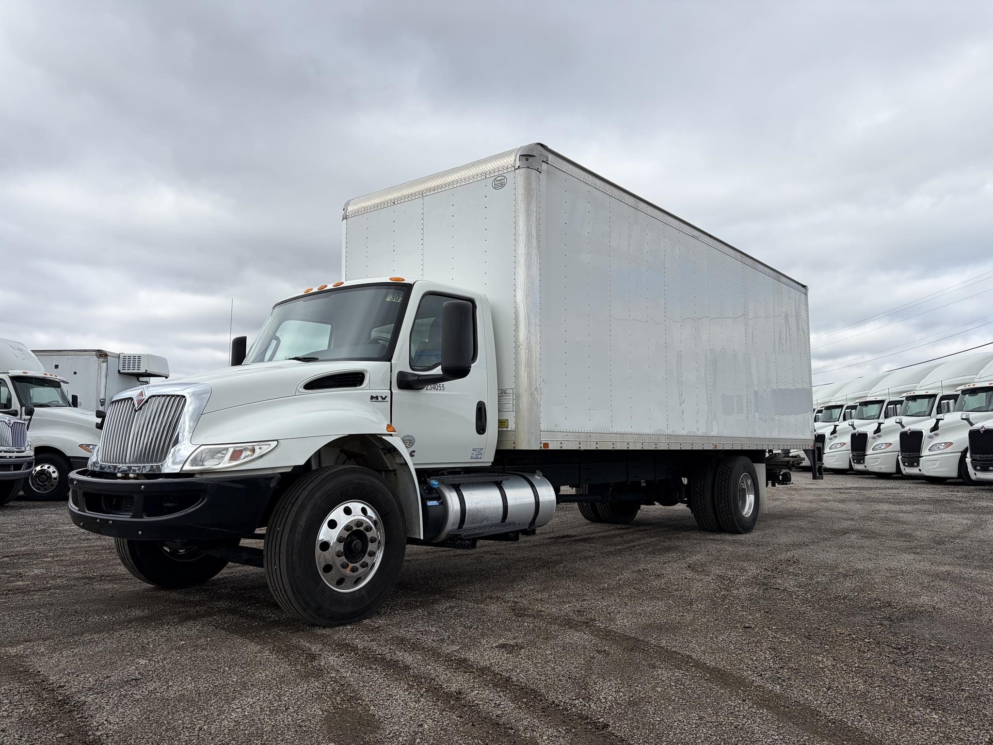 2022 INTERNATIONAL MV 2022 INTERNATIONAL MV - image 2 of 6