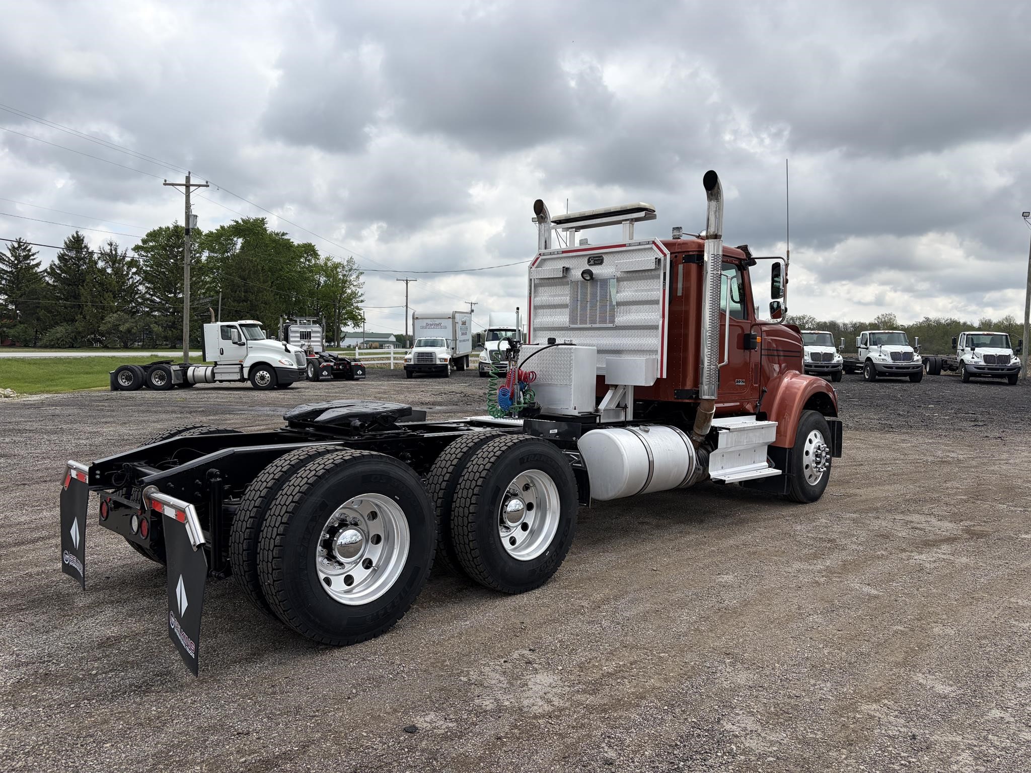 2020 INTERNATIONAL HX 2020 INTERNATIONAL HX - image 3 of 6
