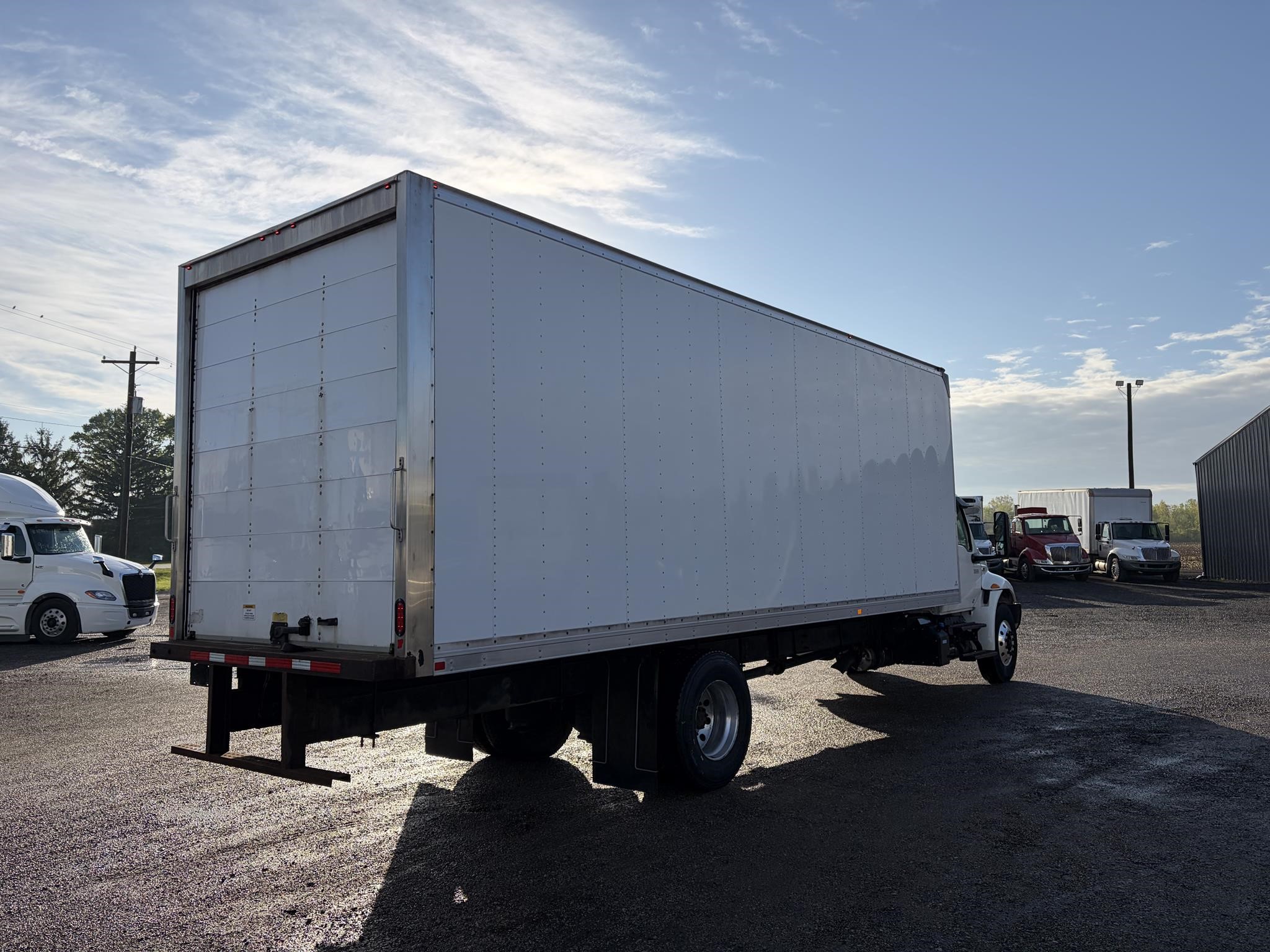 2021 INTERNATIONAL MV 2021 INTERNATIONAL MV - image 3 of 6