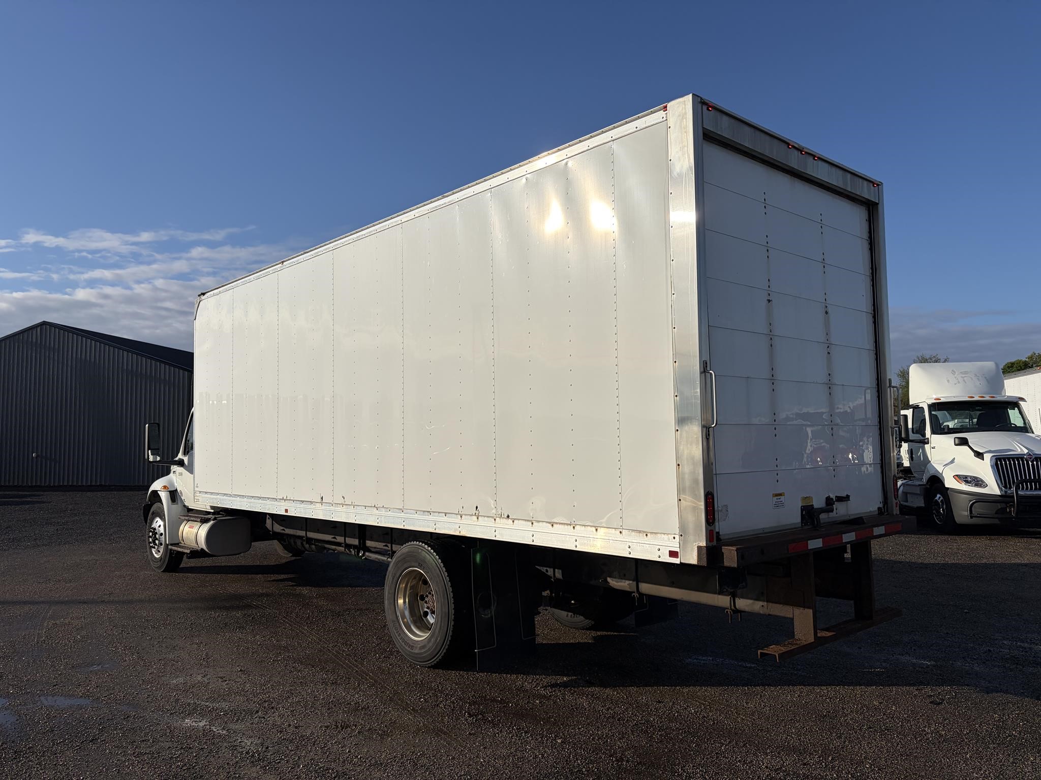 2021 INTERNATIONAL MV 2021 INTERNATIONAL MV - image 4 of 6