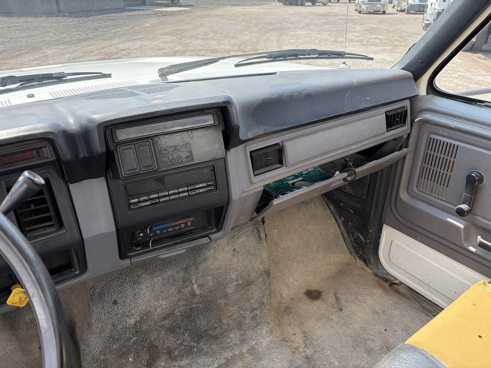 1998 FORD F800 11024530553 1998 FORD F800 11024530553