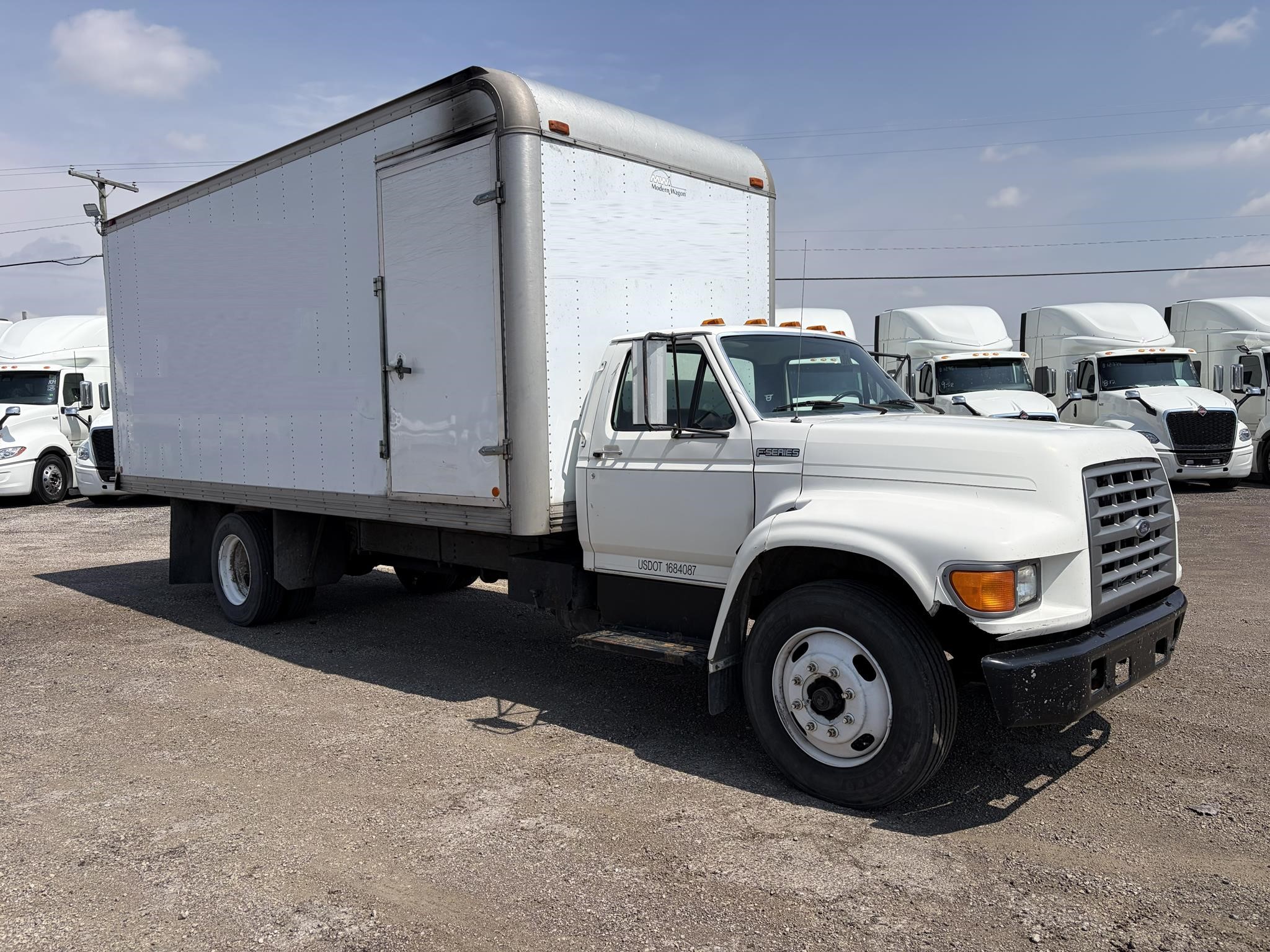 1998 FORD F800 11024533216 1998 FORD F800 11024533216