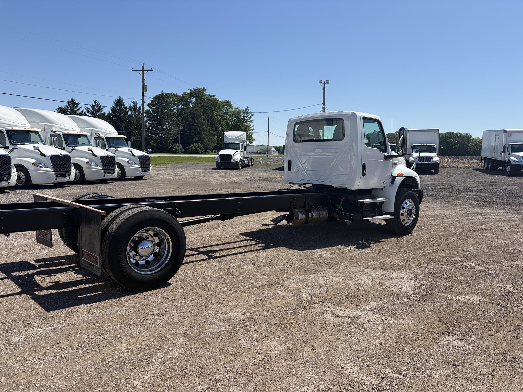 2019 INTERNATIONAL MV 2019 INTERNATIONAL MV - image 3 of 6