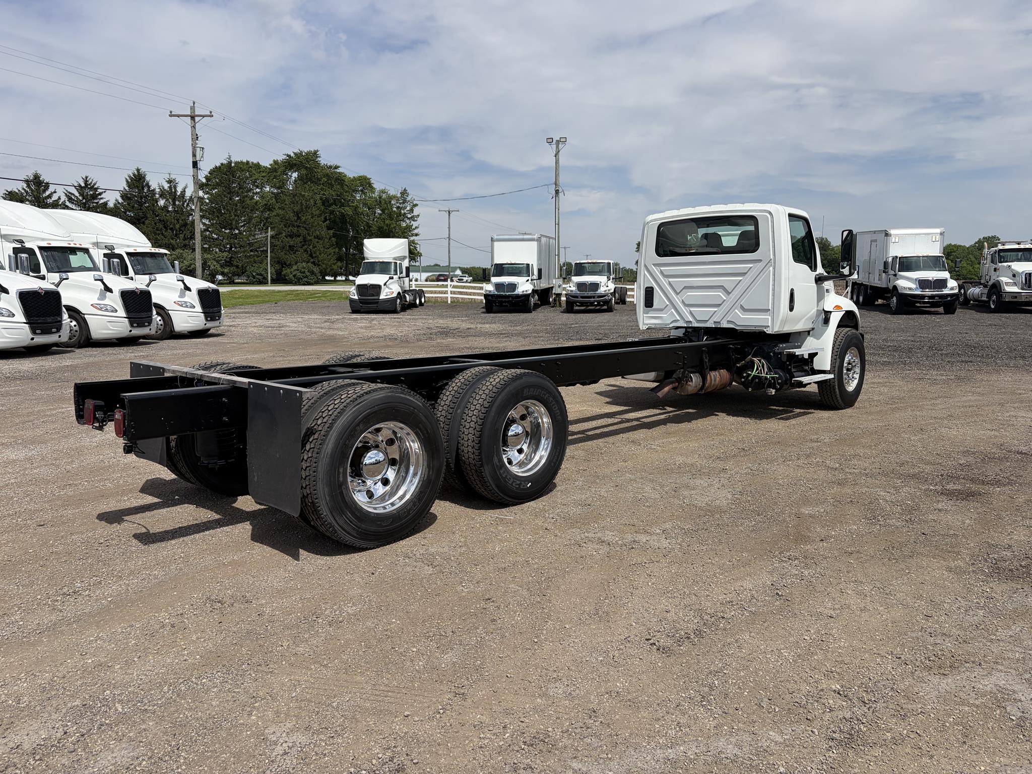 2021 INTERNATIONAL MV 2021 INTERNATIONAL MV - image 4 of 6