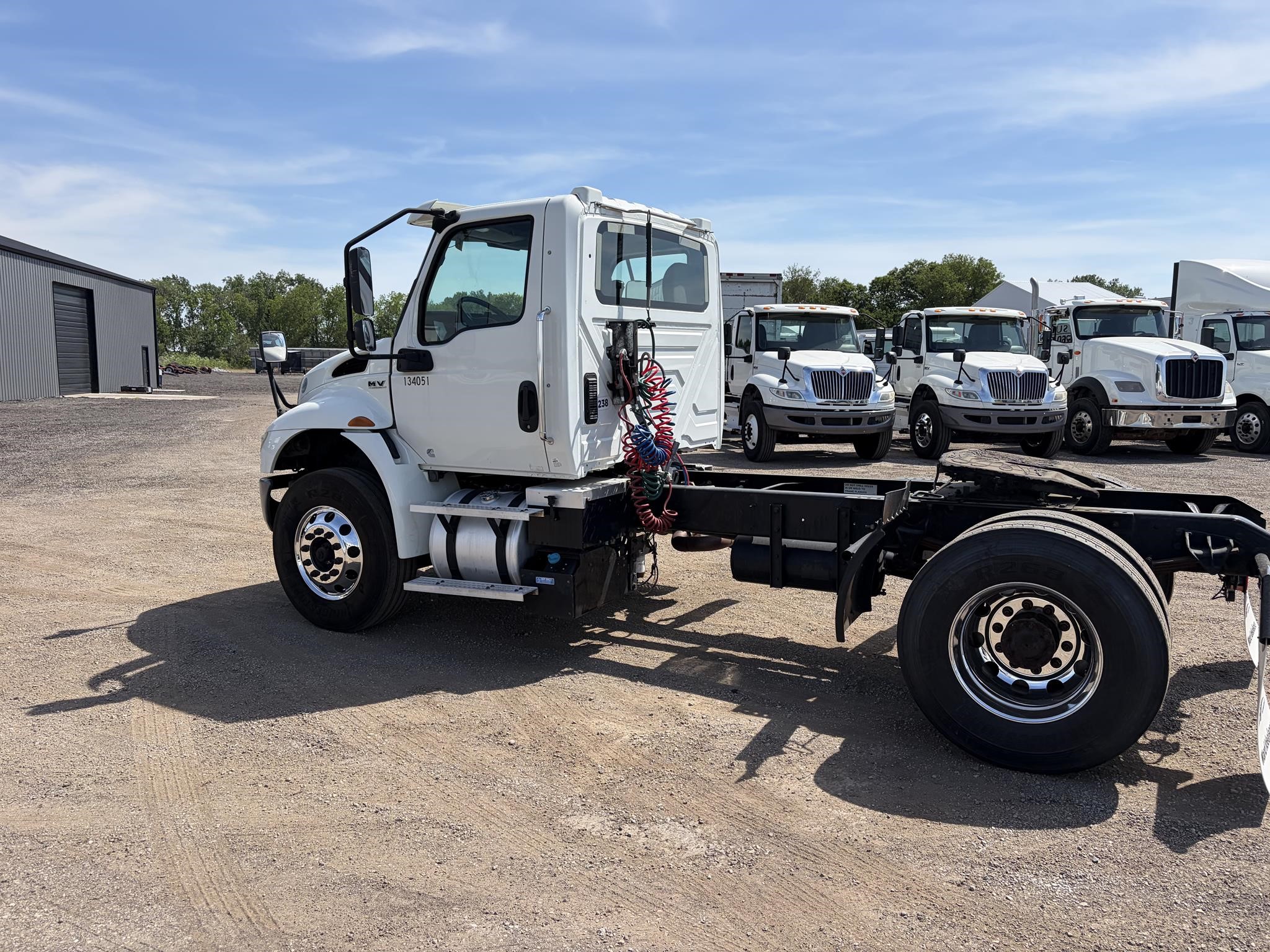 2021 INTERNATIONAL MV 2021 INTERNATIONAL MV - image 5 of 6