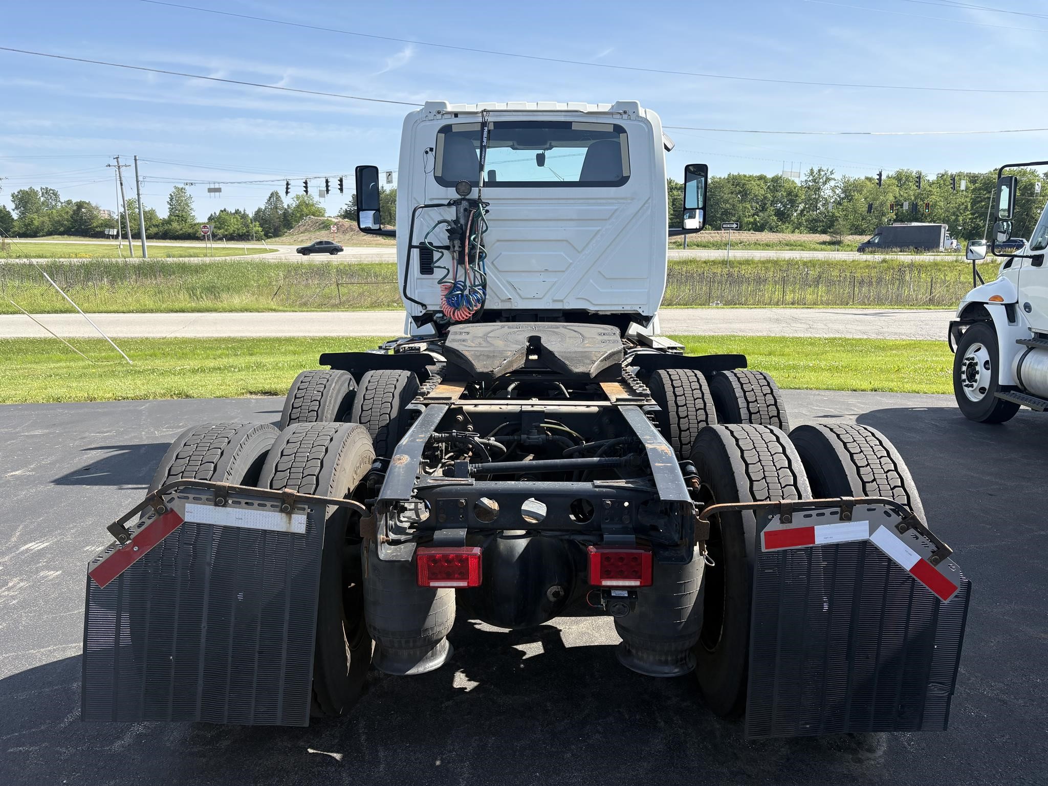 2019 INTERNATIONAL LT 11027967433 2019 INTERNATIONAL LT 11027967433