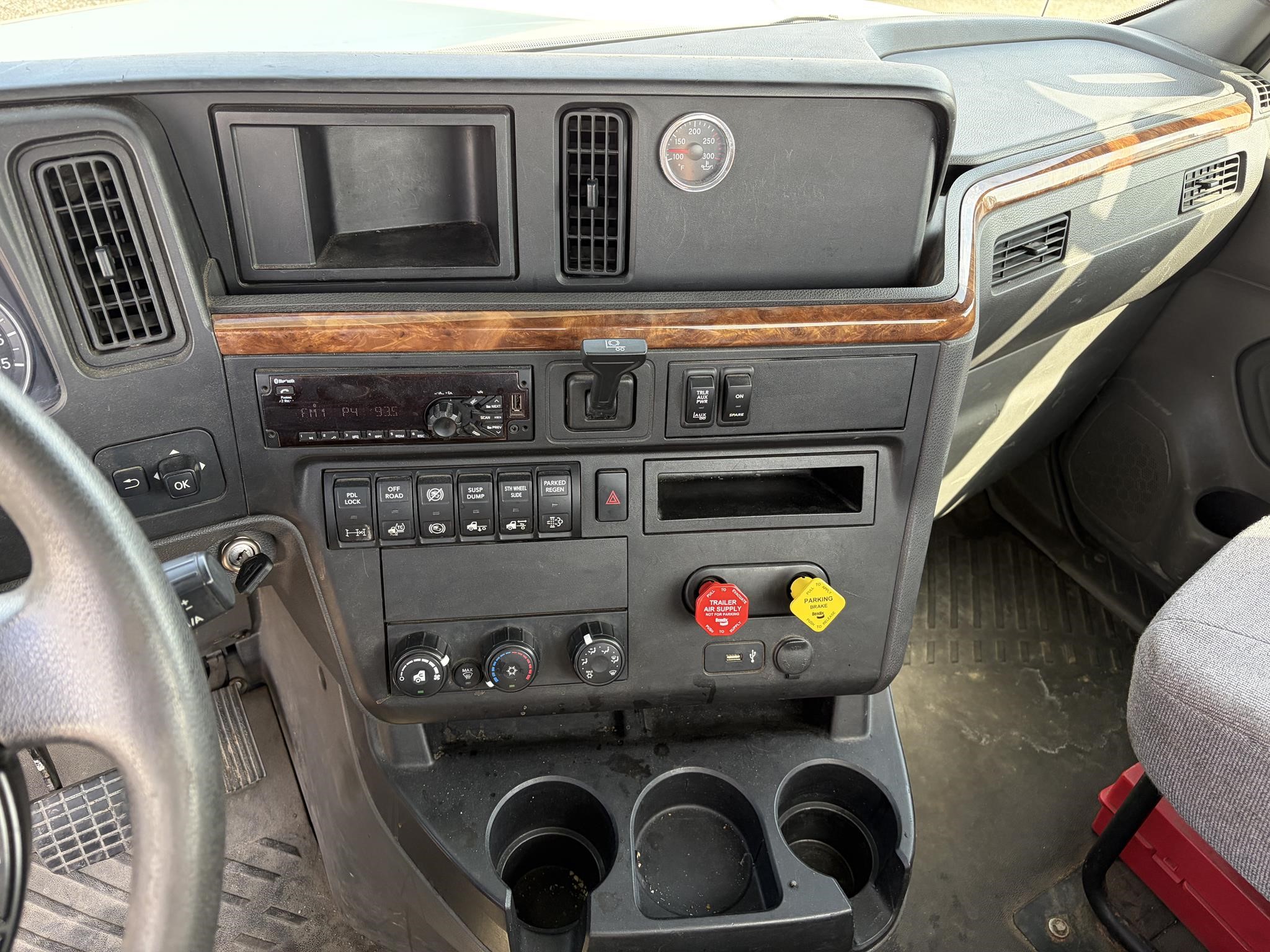 2019 INTERNATIONAL LT 11029081627 2019 INTERNATIONAL LT 11029081627