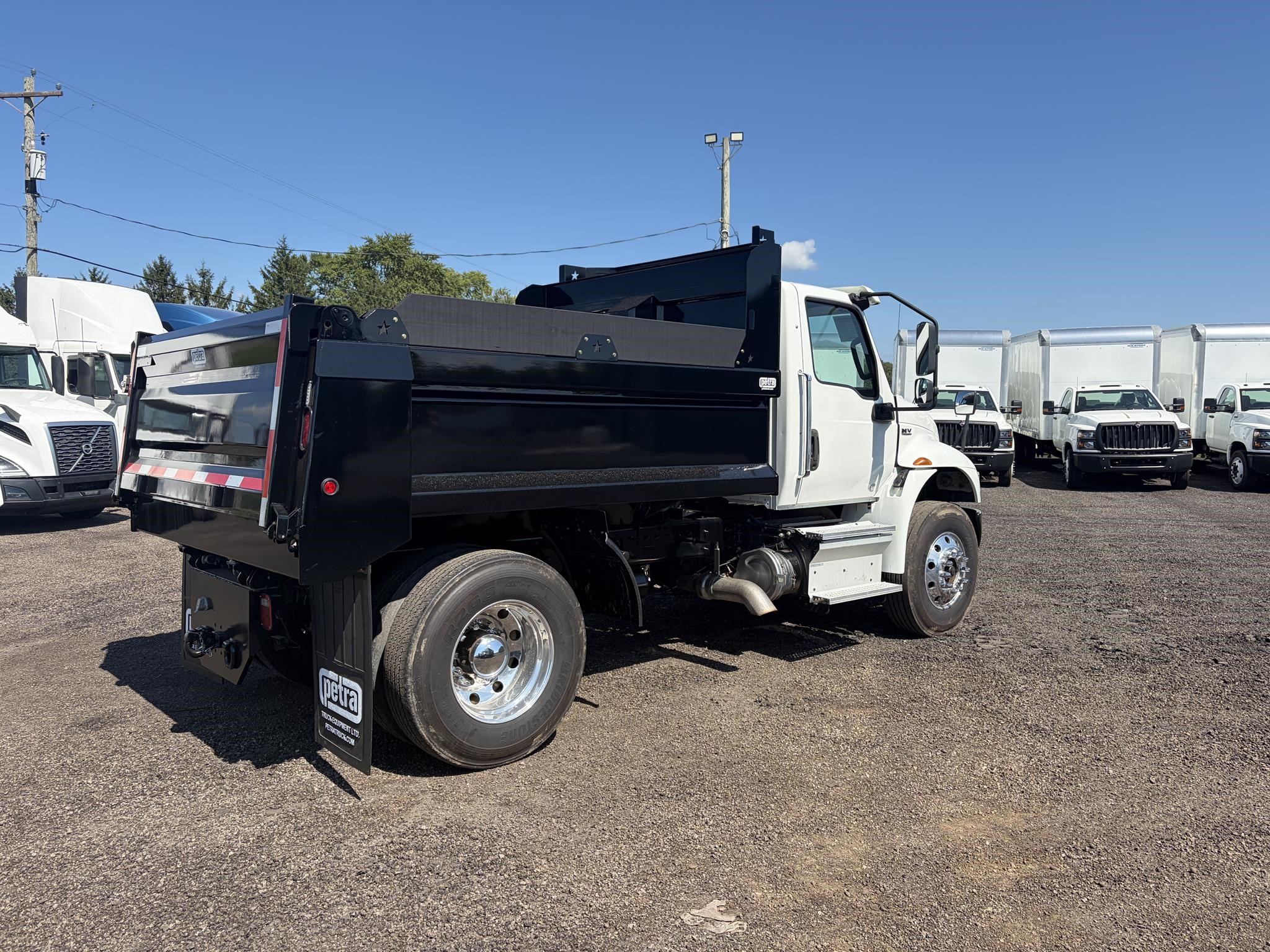 2021 INTERNATIONAL MV 2021 INTERNATIONAL MV - image 3 of 6