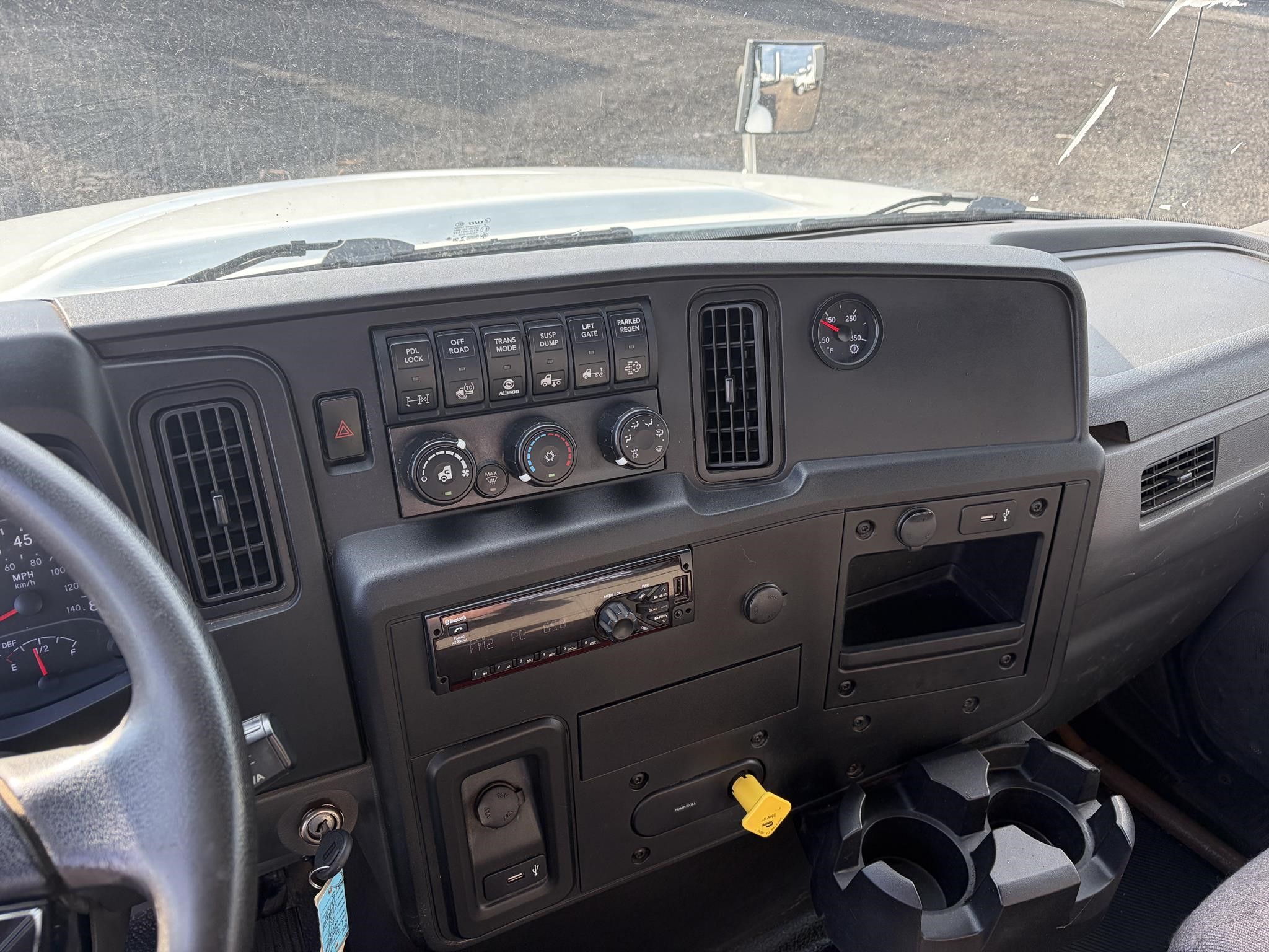 2020 INTERNATIONAL MV 11042695355 2020 INTERNATIONAL MV 11042695355