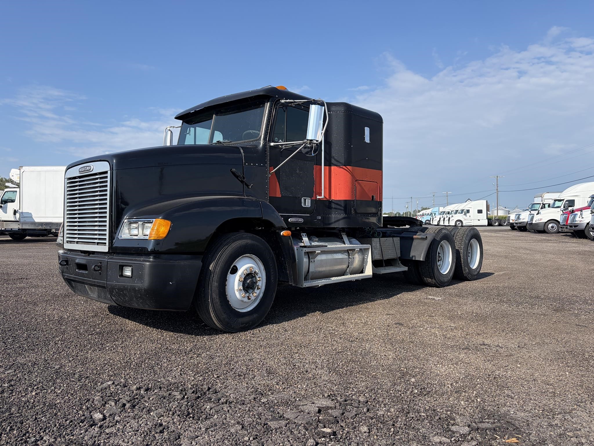 1999 FREIGHTLINER FLD112 11043982105 1999 FREIGHTLINER FLD112 11043982105