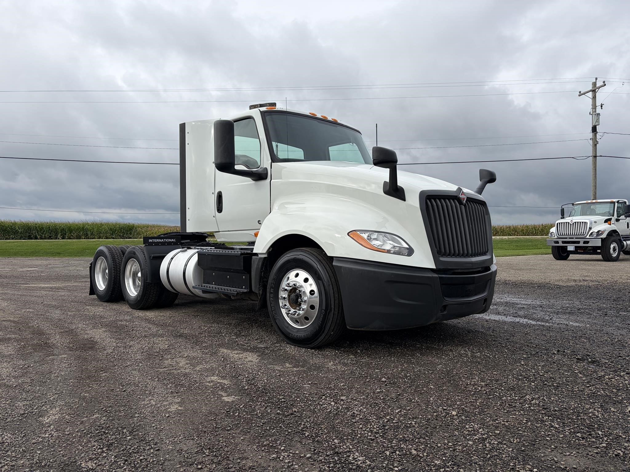 2020 INTERNATIONAL LT 2020 INTERNATIONAL LT - image 1 of 6