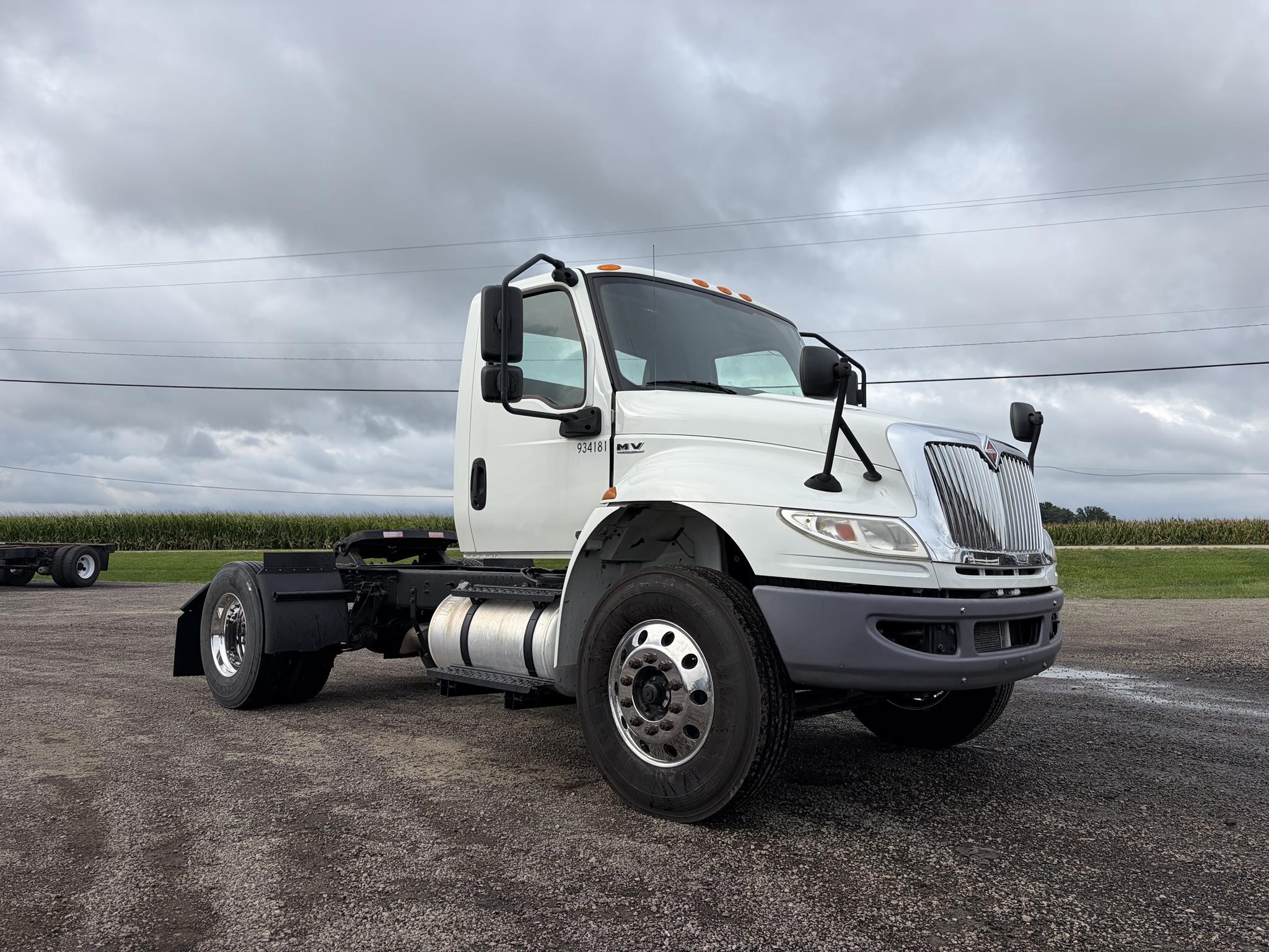2019 INTERNATIONAL MV 2019 INTERNATIONAL MV - image 1 of 6