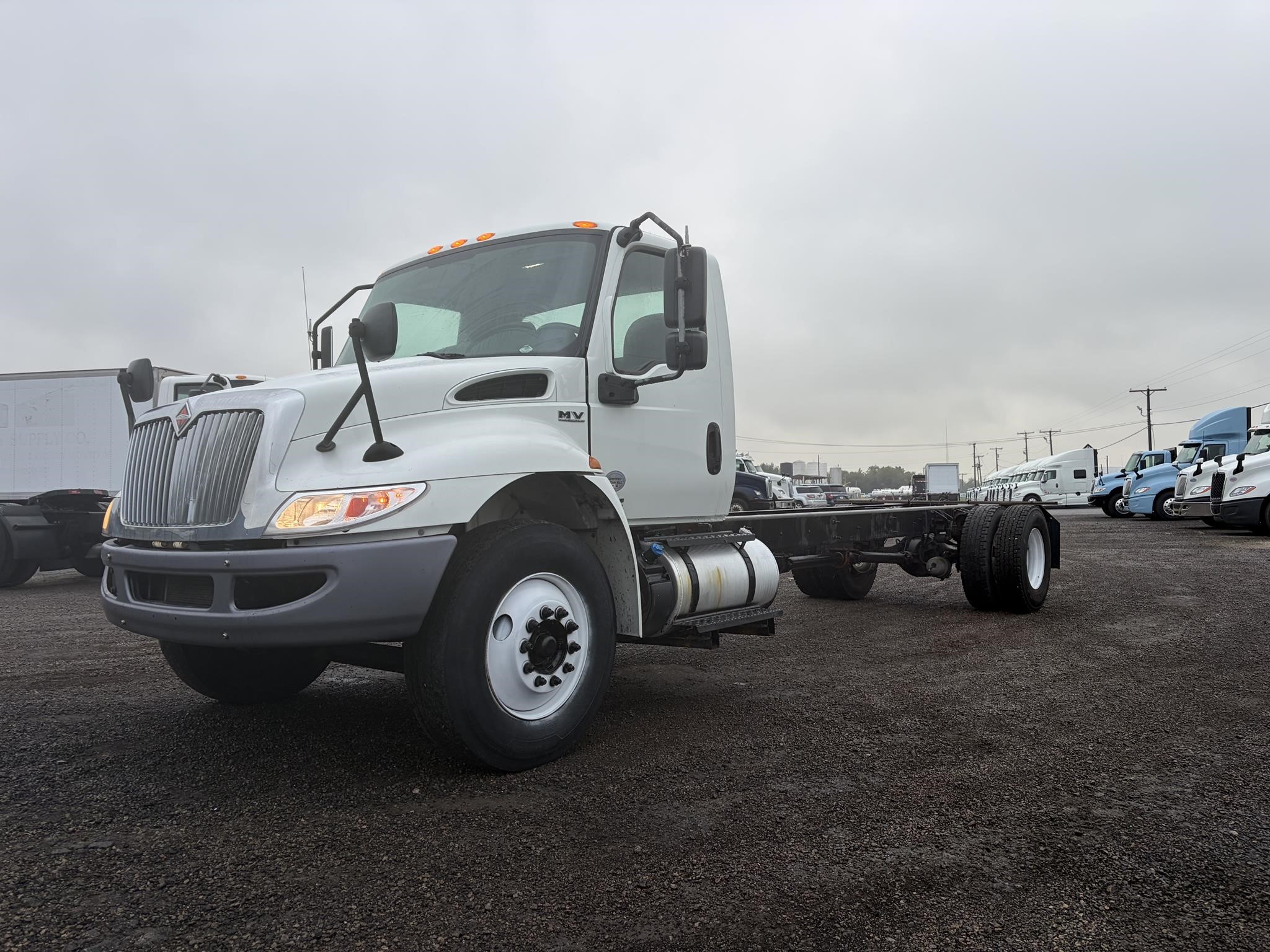 2020 INTERNATIONAL MV 2020 INTERNATIONAL MV - image 2 of 6