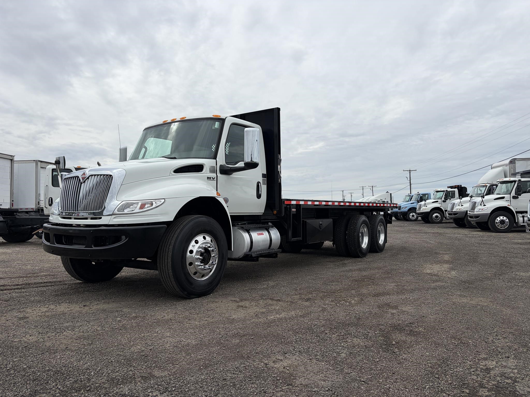 2020 INTERNATIONAL MV 2020 INTERNATIONAL MV - image 1 of 6
