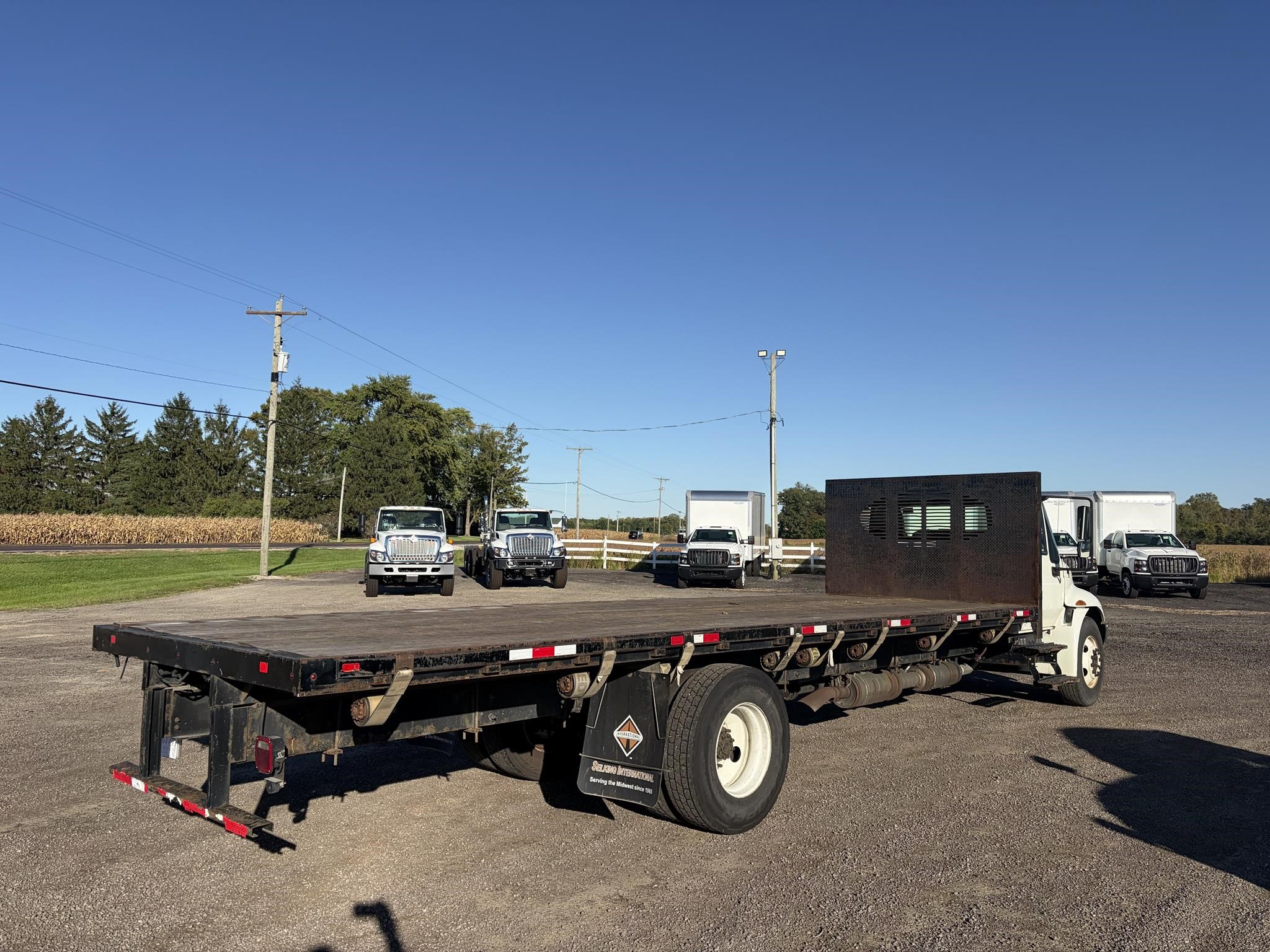 2017 INTERNATIONAL DURASTAR 4300 2017 INTERNATIONAL DURASTAR 4300 - image 3 of 6