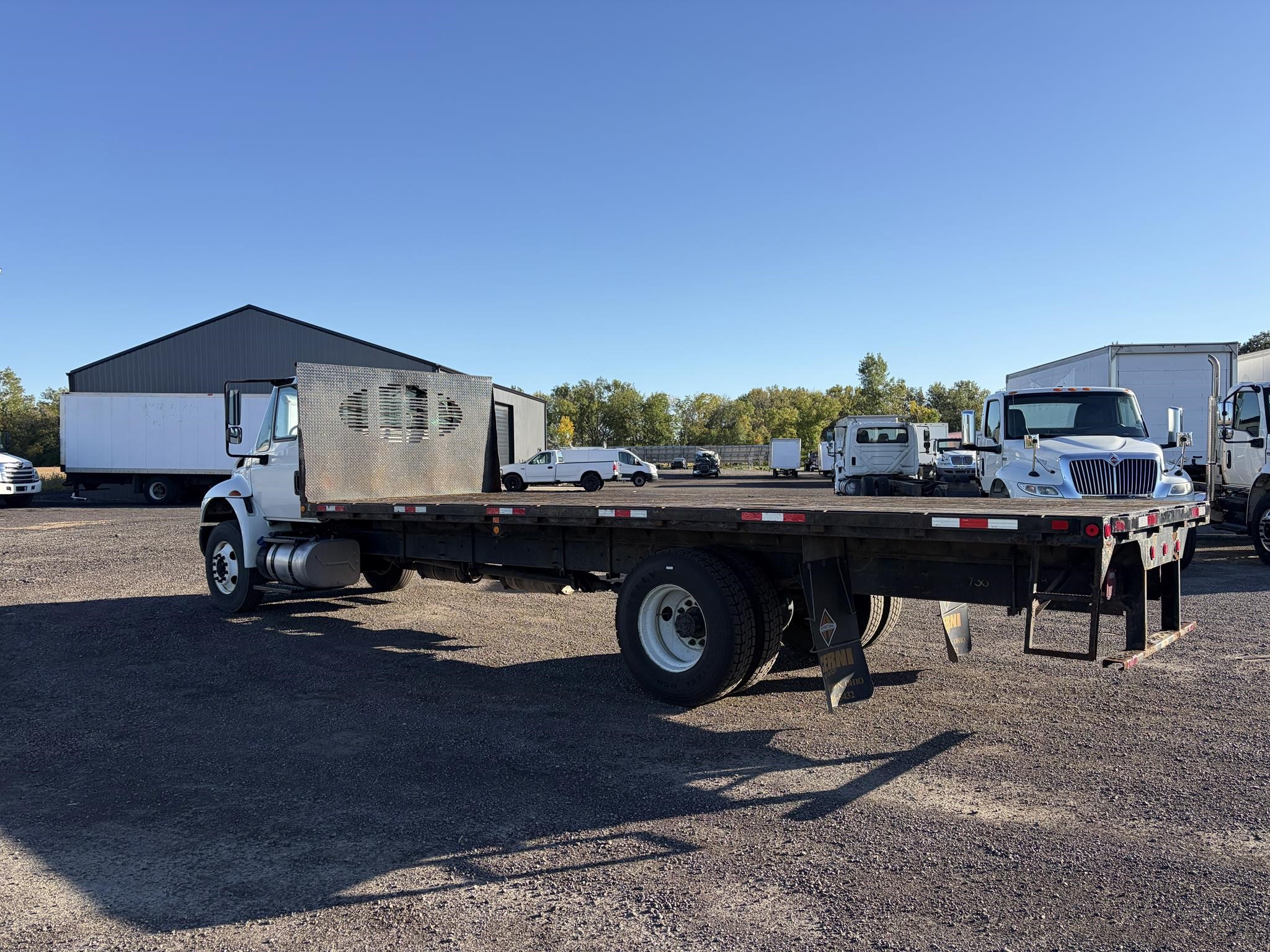2016 INTERNATIONAL DURASTAR 4300 2016 INTERNATIONAL DURASTAR 4300 - image 4 of 6