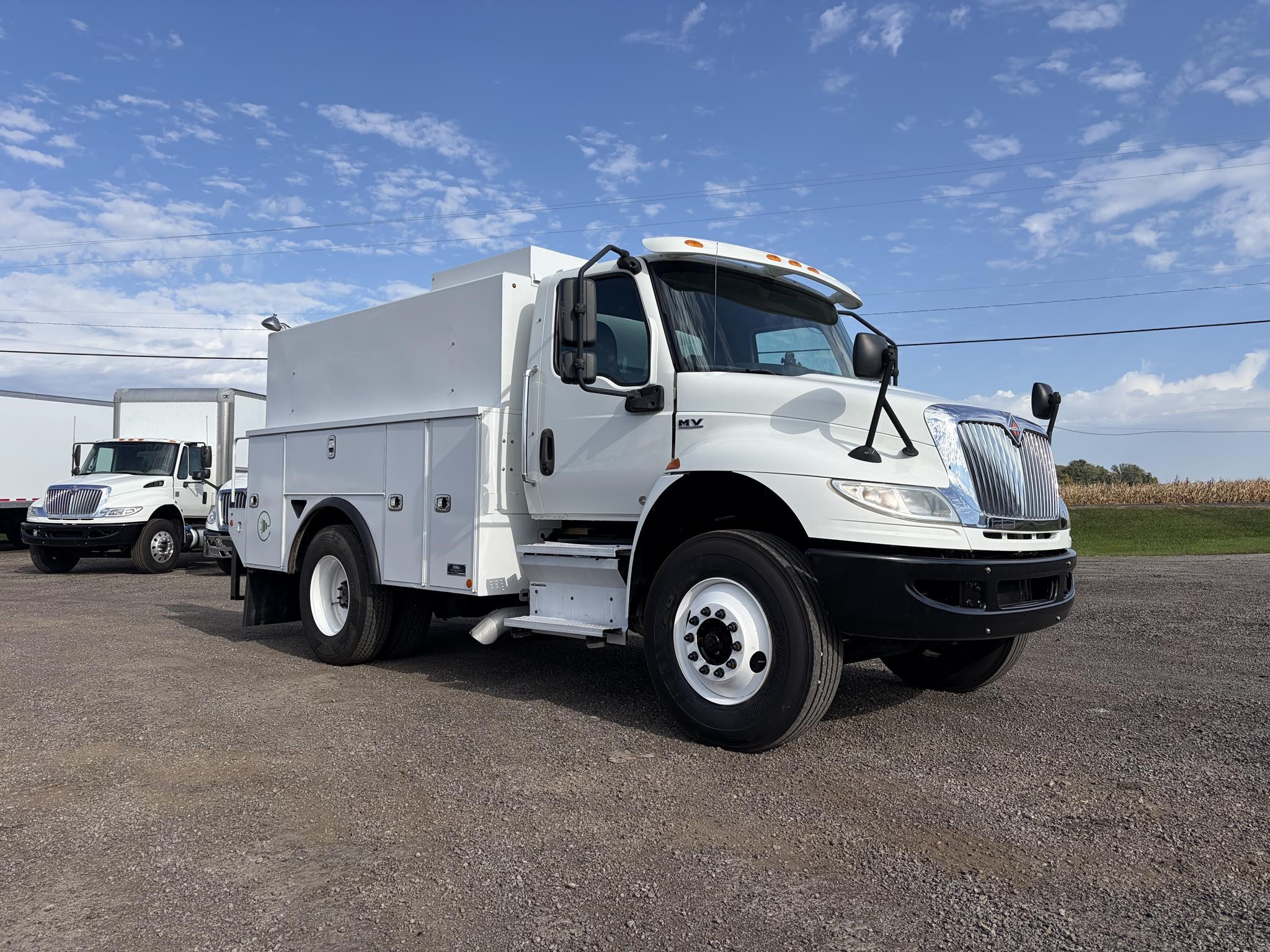 2020 INTERNATIONAL MV 2020 INTERNATIONAL MV - image 2 of 6